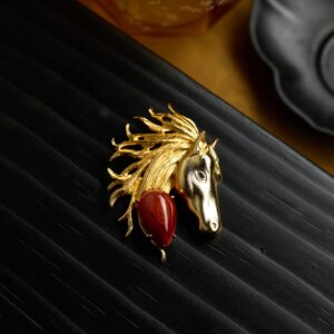 SUCCESS BROOCH