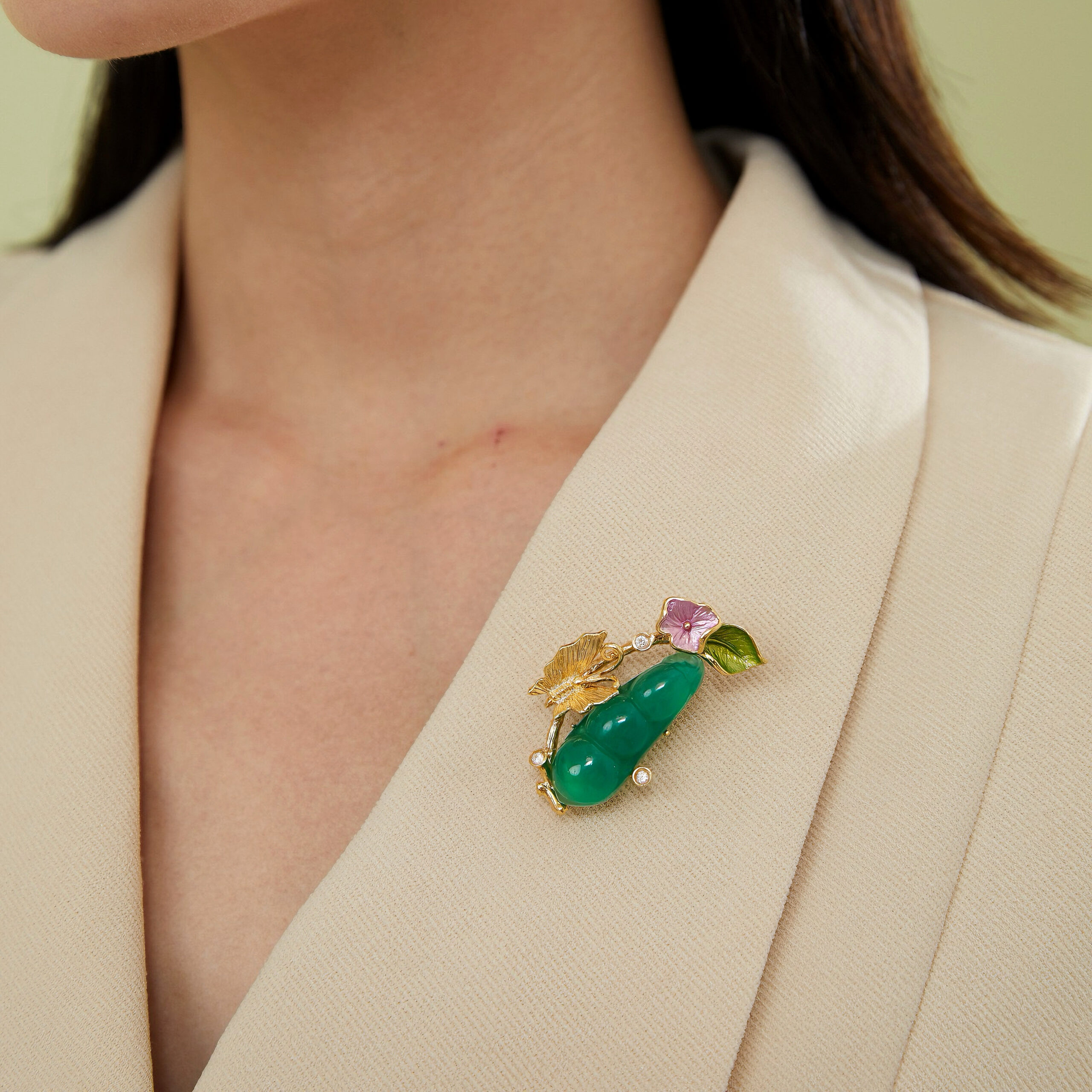 THE BEAN BROOCH - Image 3
