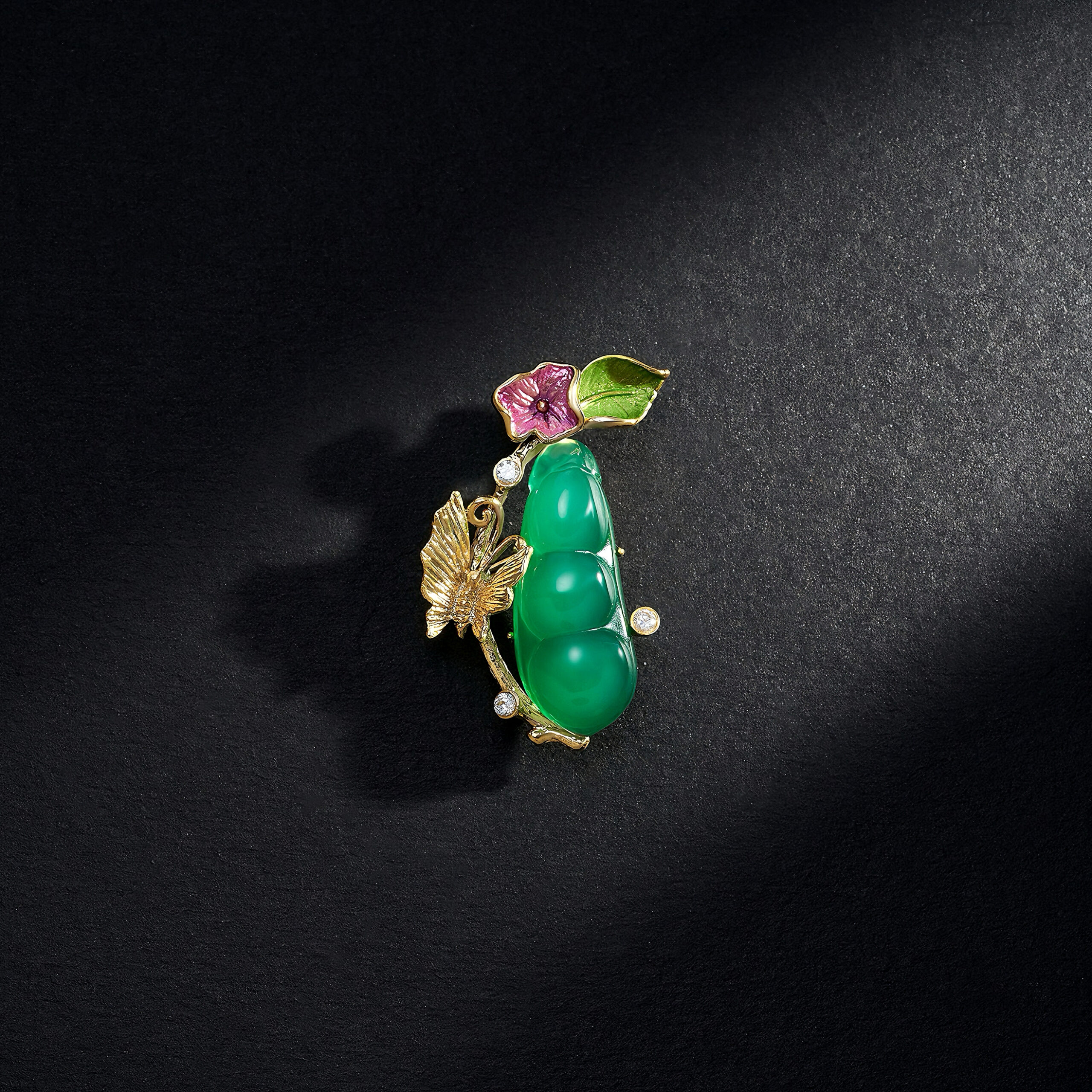 THE BEAN BROOCH