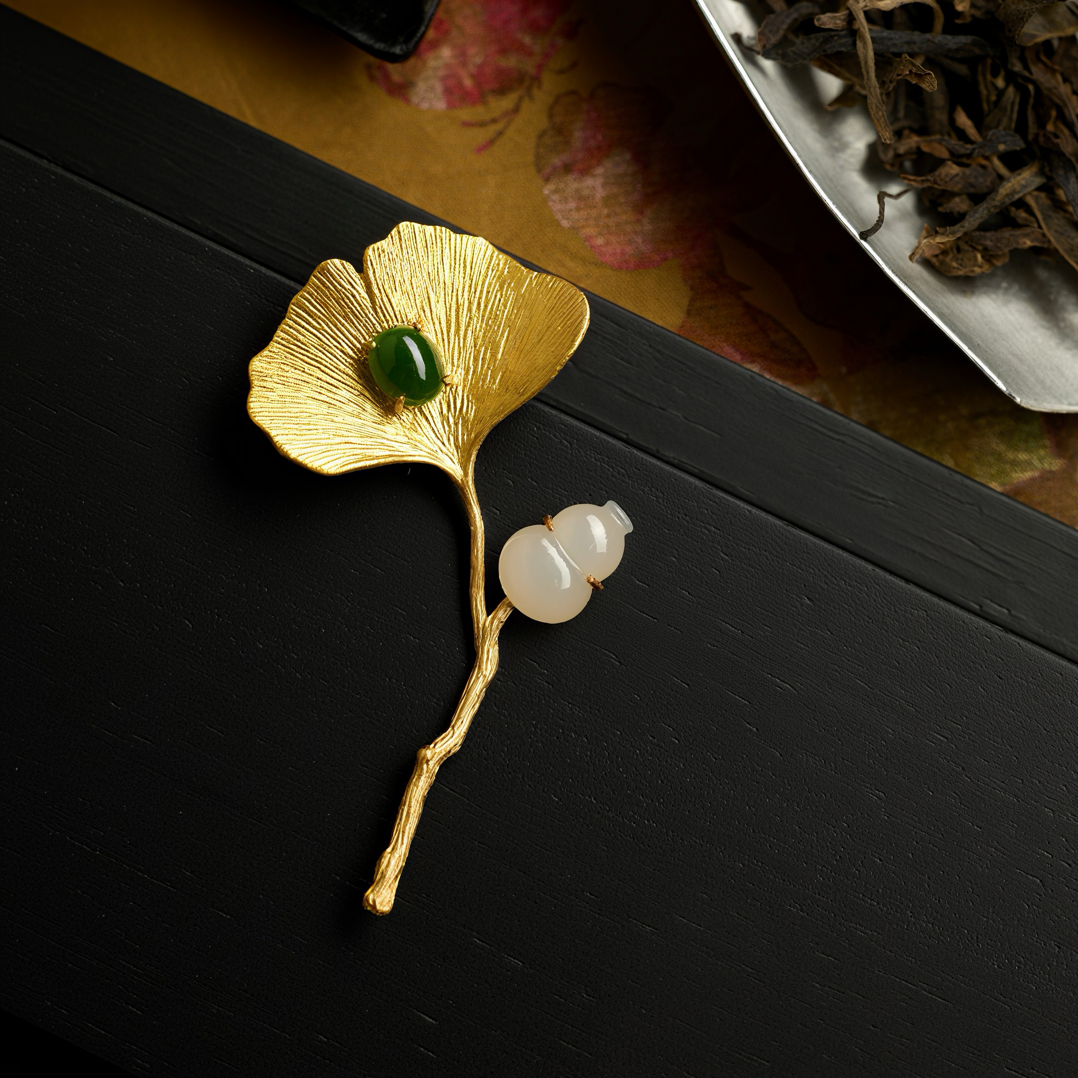 THE AUTUMN BROOCH - Image 2